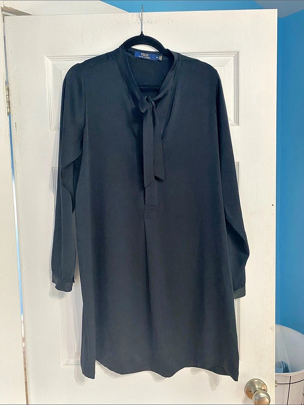 Polo Ralph Lauren Tie Neck Blouse in Black Size 10 Like New